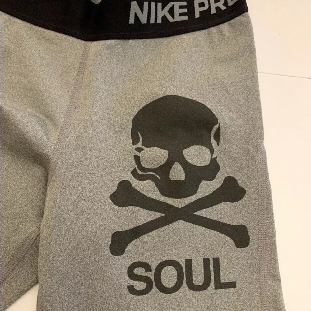 Capri Nike leggings